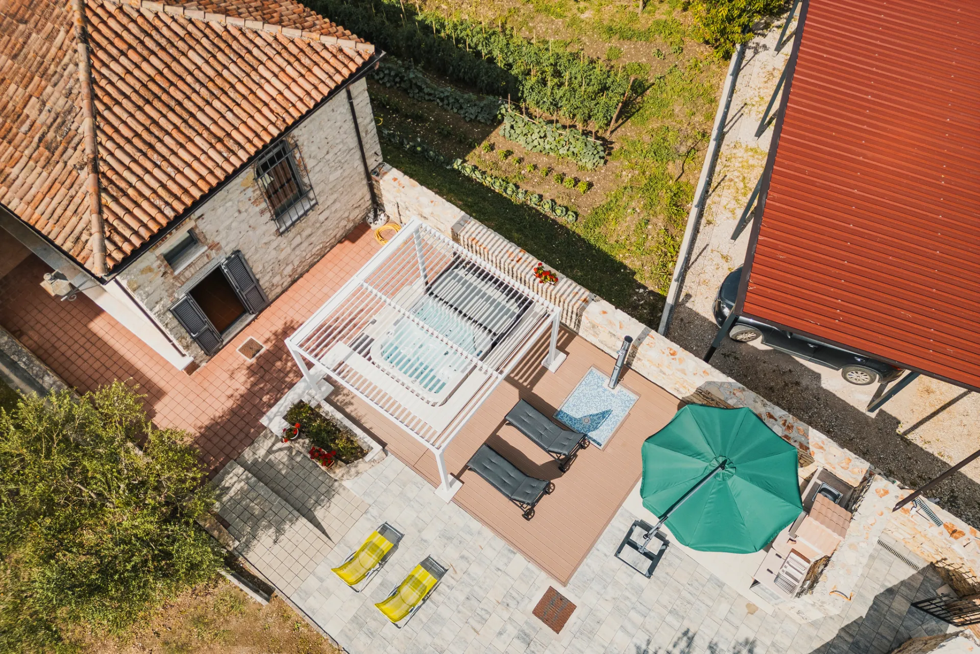 Aerial view of Casa Iveta and the surrounding greenery