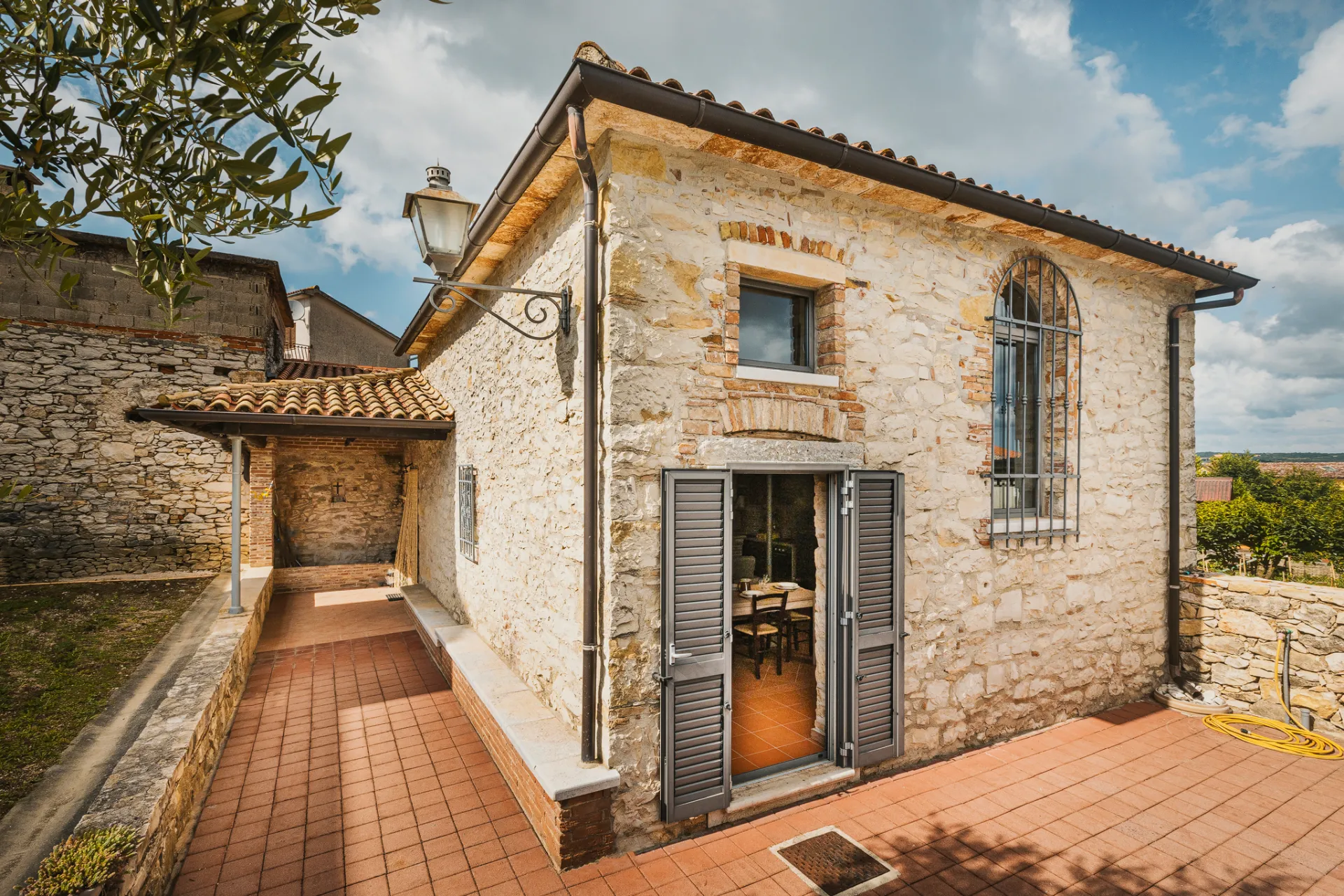 Front view of Casa Iveta